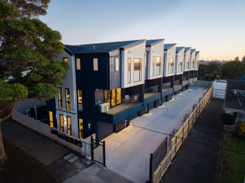 Best value homes in Point England ($5,600/m2)