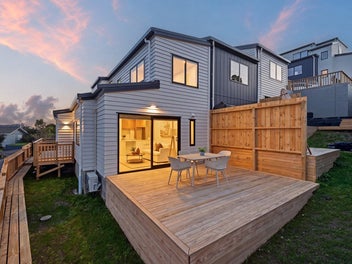 PRICED TO SELL - ACT NOW!