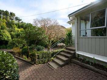 A Hidden Haven in the Heart of Tawa