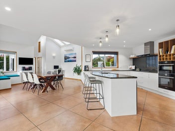 Executive family living