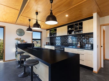 Standout Style in Redwood Valley