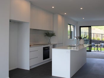 Four Bedroom Duplex with Plenty of Parking!