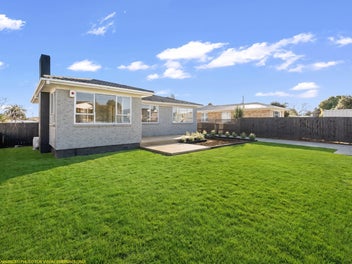 Fully Renovated Family Home with Utility Rooms