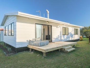 Sun-Soaked, Renovated & Ready to Enjoy