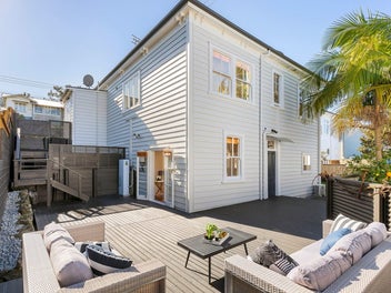 FREEHOLD CHARACTER VILLA!