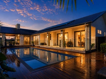 Exclusive Living at Okura Estate