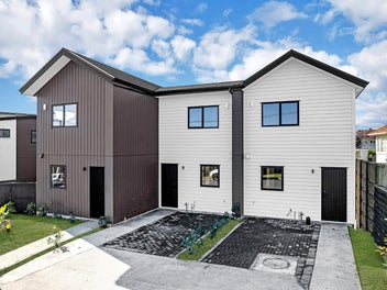 3 Bed + 4th Flexi | MAGZ Zoning! | Move In Ready