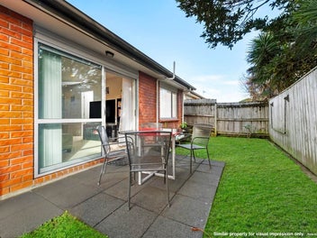 Single Level B & T – Lifestyle Living at Its Best!