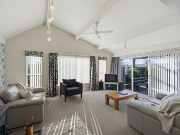 Allenton Location