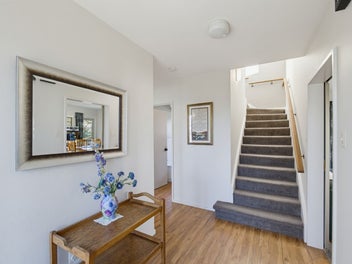 Allenton Location