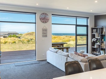 Modern coastal living