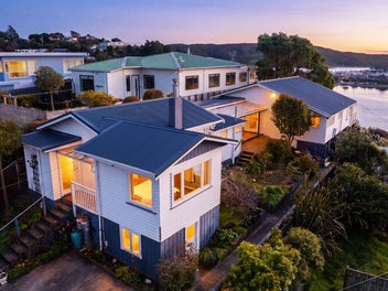 One Home. Endless Possibilities - AUCTION