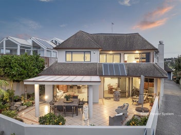 Relaxed coastal living