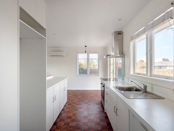 Beautifully updated. Brilliantly located