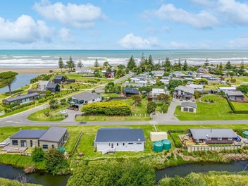 Steps From the Sea - BEO $799,000