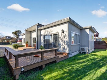 Modern, Central & Effortless Living