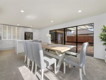 BEST VALUE 5 BEDROOM | WITH CAVITY SYSTEM