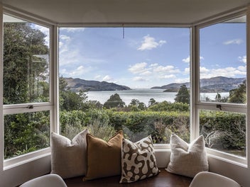 The Best Seat in Governors Bay