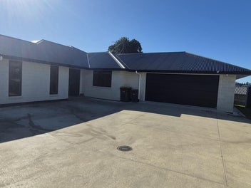 Image 1 of 25