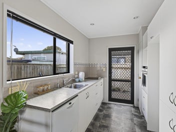 Brick Townhouse, Easy Care