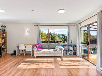Last Chance To View - Owners Want It Sold!