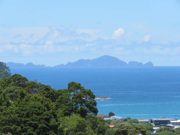 Privacy - Great Views - Flat Build Site