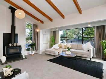 * UNDER OFFER * Spacious Light Home With Garage an
