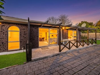 Freshly Renovated -Brick &Tile House -North Facing