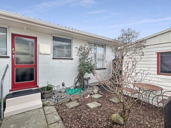 Image 1 of 10