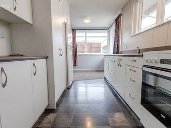 UNDER OFFER