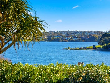 A Rare Blue-Chip Opportunity Between Lake & Sea