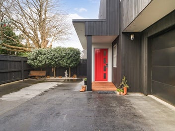 Private haven in Hokowhitu