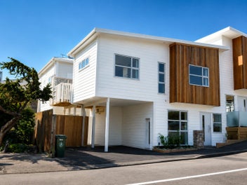 Image 1 of 11