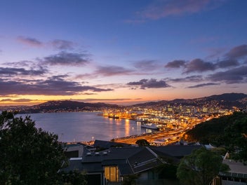 COME HOME TO THE HARBOUR