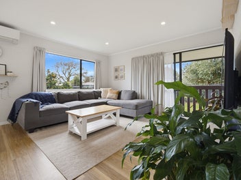 Gorgeous inside with 4 Bedrooms