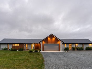 Luxury Living On Hayes $1.875M - $2.025M