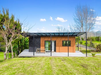 Buy One or Buy Both - Endless Potential on 1760m2