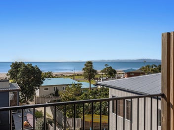 The Heart of West End Ohope Beach