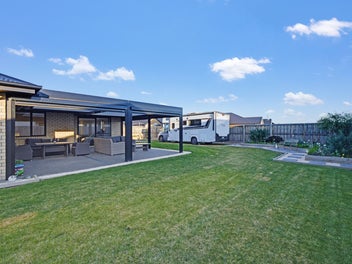 Excellent Indoor-Outdoor Living - Plus Extra’s