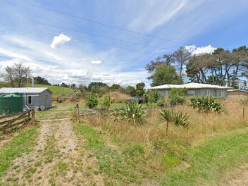 Image 1 of 7