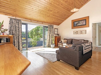 The Perfect Balance of Space & Serenity