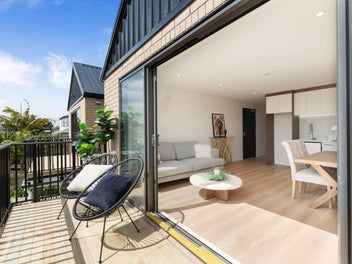 Boutique 6 Unit Development in the Heart of Howick