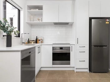 Sunny CBD Investment | 4.59% Yield