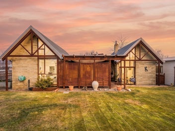 Architectural Character and Exceptional Garaging