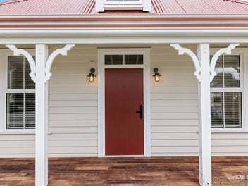 More Weekend! Brand-New, No-Maintenance Cottage