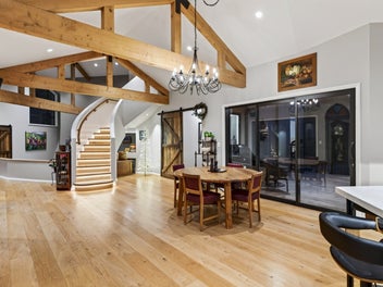 A landmark lifestyle estate in prestigious Maunu