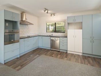 What a buy! Tenant gone, owner says sell!