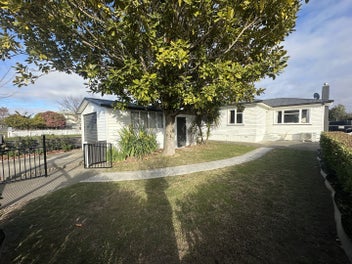 Image 1 of 10