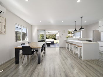 Last weekend of open homes!