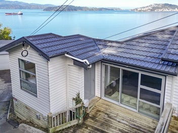 Freehold with Fabulous Views - BEO $599,000